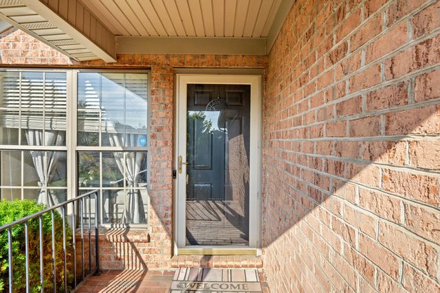 2248 Valencia Drive, Lexington, KY 40513