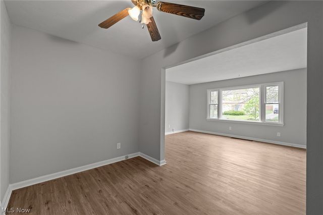 2432 21st Street, Cuyahoga Falls, OH 44223