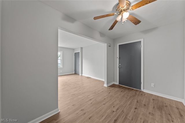 2432 21st Street, Cuyahoga Falls, OH 44223