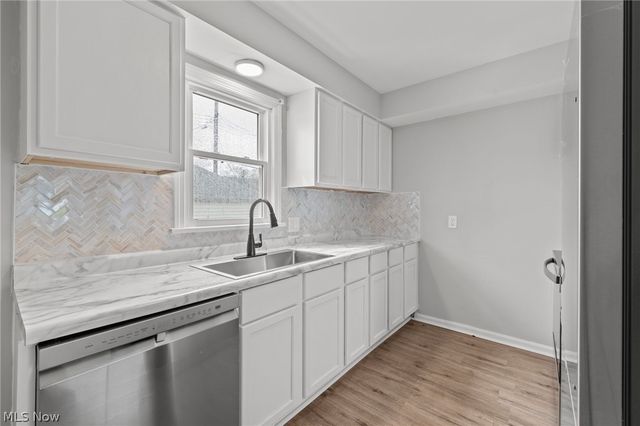 2432 21st Street, Cuyahoga Falls, OH 44223