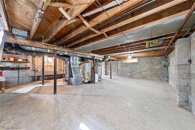 2432 21st Street, Cuyahoga Falls, OH 44223