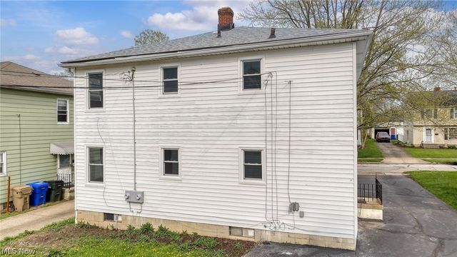 2432 21st Street, Cuyahoga Falls, OH 44223