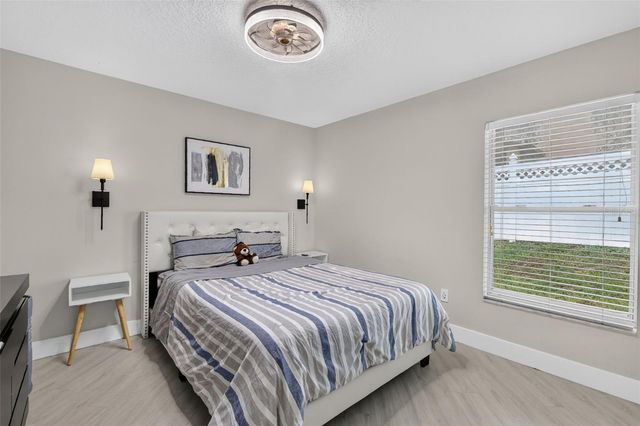 33150 KAYLEE WAY, Leesburg, FL 34788