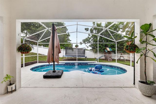 33150 KAYLEE WAY, Leesburg, FL 34788