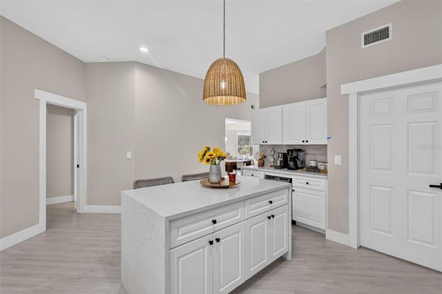 33150 KAYLEE WAY, Leesburg, FL 34788
