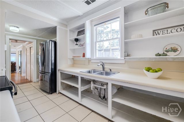 513 E 62nd Street, Savannah, GA 31405