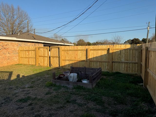 113 Hawkins St., Petal, MS 39465