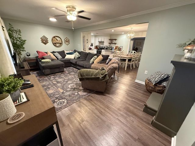 113 Hawkins St., Petal, MS 39465