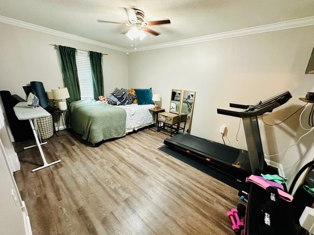 113 Hawkins St., Petal, MS 39465