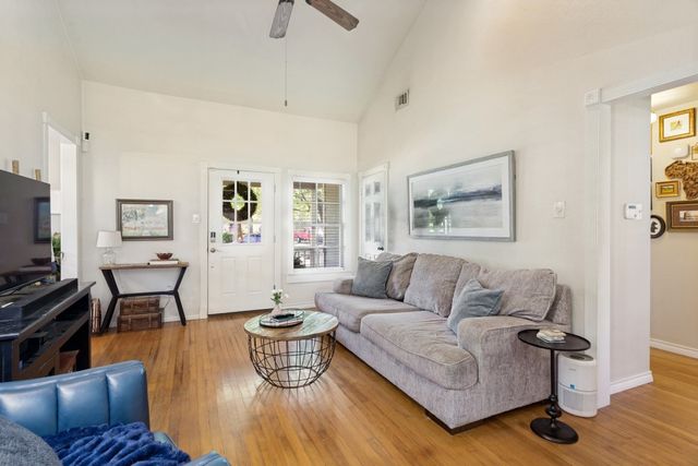 845 Springbrook Drive, Fort Worth, TX 76107