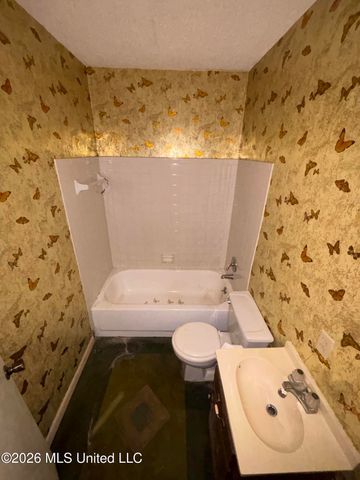 8811 Cypress Cove, Southaven, MS 38671