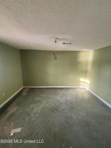 8811 Cypress Cove, Southaven, MS 38671