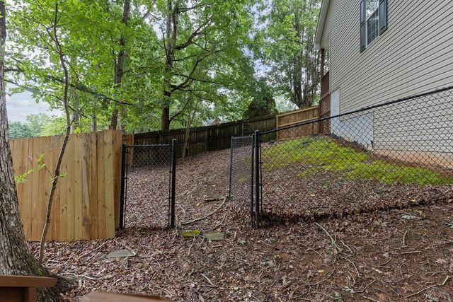 267 Pointe Willow Dr Drive, Cleveland, GA 30528