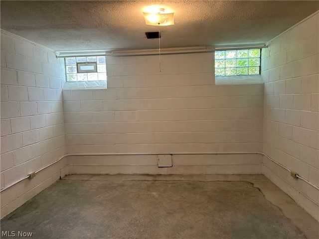 170 Charlotte Street, Painesville, OH 44077
