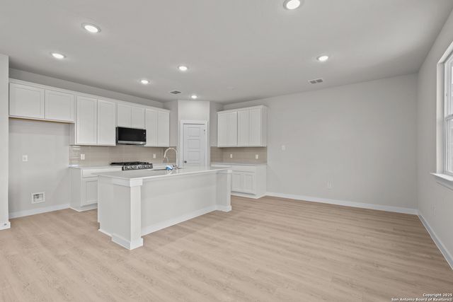 6519 Bufflehead Bend, Leon Valley, TX 78240