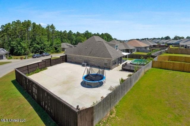 14900 Audubon Lake Boulevard, Gulfport, MS 39503