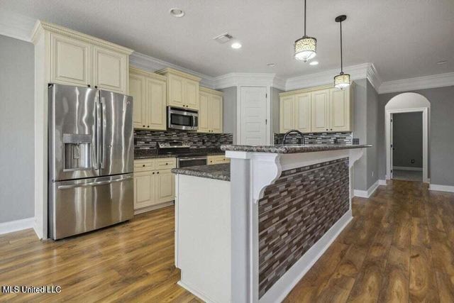 14900 Audubon Lake Boulevard, Gulfport, MS 39503