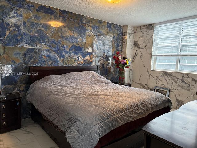 601 NE 23rd St 903, Miami, FL 33137