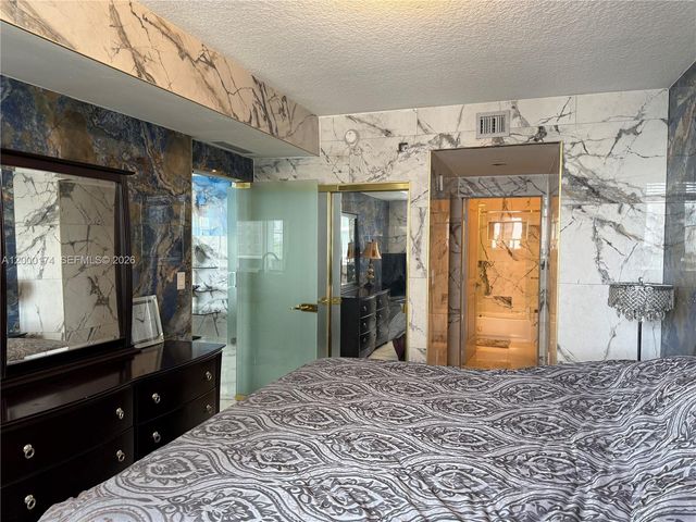 601 NE 23rd St 903, Miami, FL 33137