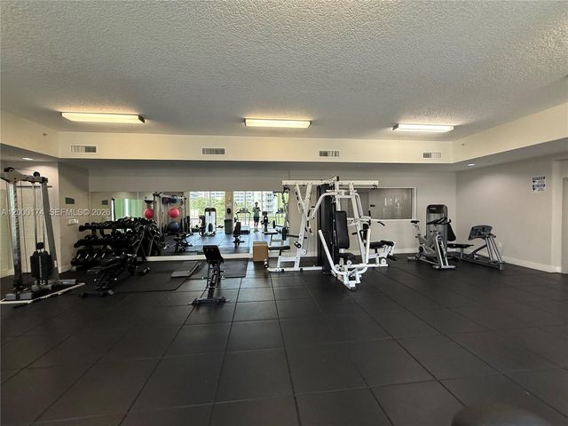 601 NE 23rd St 903, Miami, FL 33137