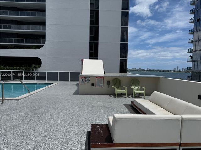 601 NE 23rd St 903, Miami, FL 33137