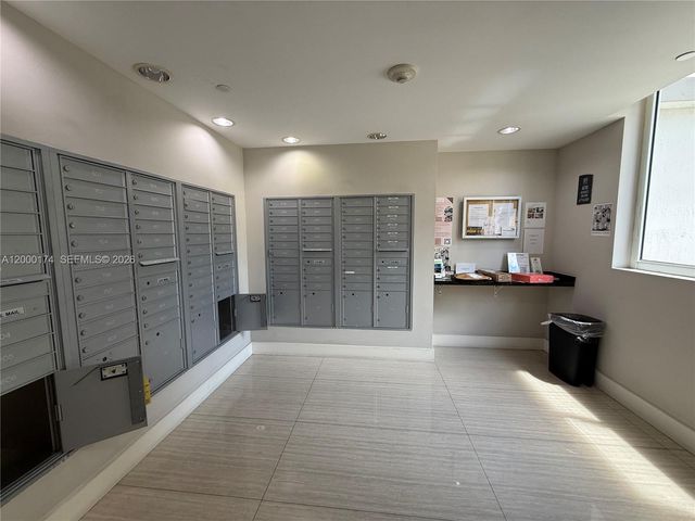 601 NE 23rd St 903, Miami, FL 33137