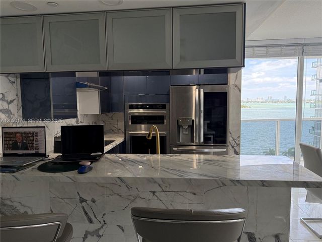 601 NE 23rd St 903, Miami, FL 33137