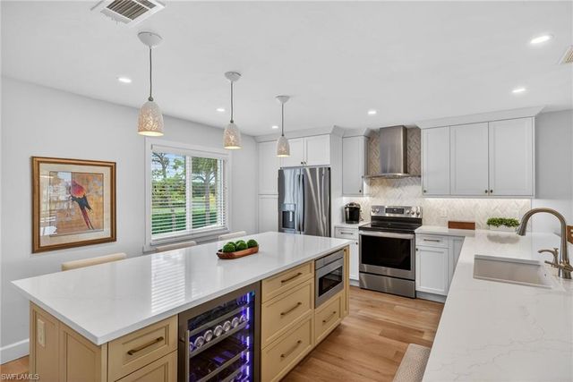 3615 HALDEMAN CREEK DR 204, Naples, FL 34112