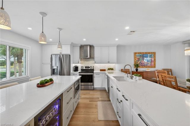 3615 HALDEMAN CREEK DR 204, Naples, FL 34112