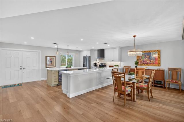 3615 HALDEMAN CREEK DR 204, Naples, FL 34112