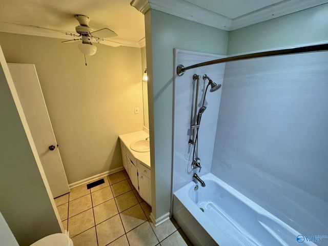 2514 Willena Drive SE, Huntsville, AL 35803