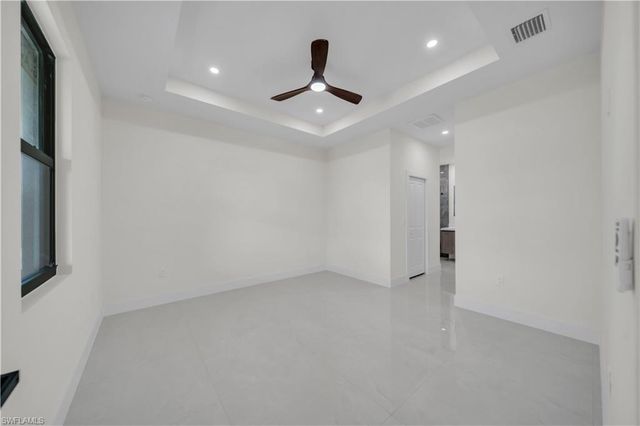 711 Gleason PKWY, Cape Coral, FL 33914