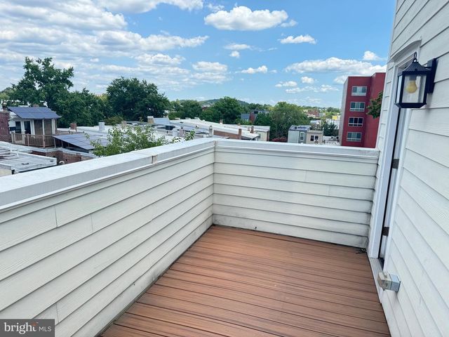 915 3rd St NE # 2, Washington, DC 20002