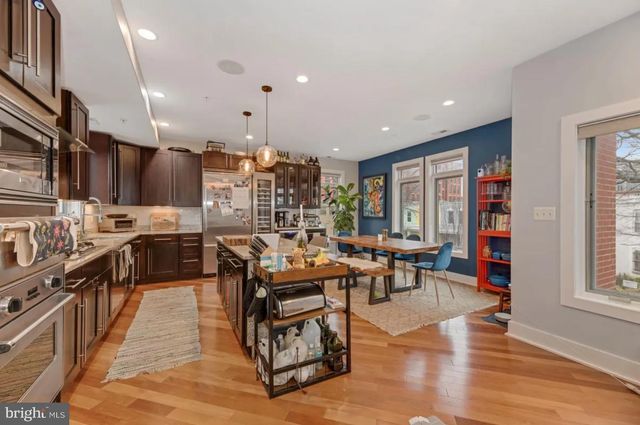915 3rd St NE # 2, Washington, DC 20002