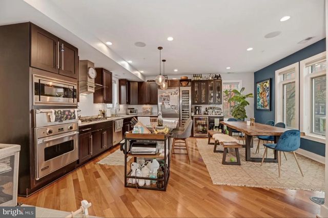 915 3rd St NE # 2, Washington, DC 20002