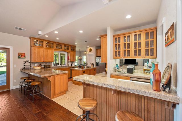 7505 Wise Rd, Auburn, CA 95603