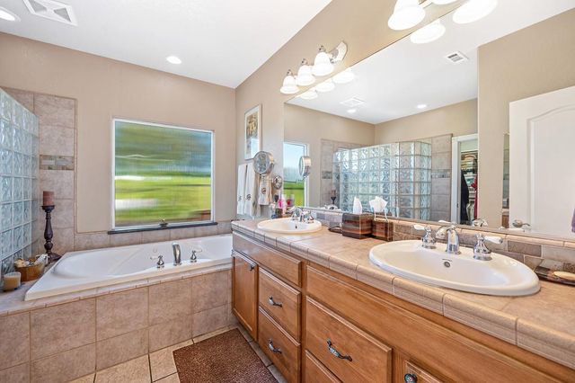 7505 Wise Rd, Auburn, CA 95603