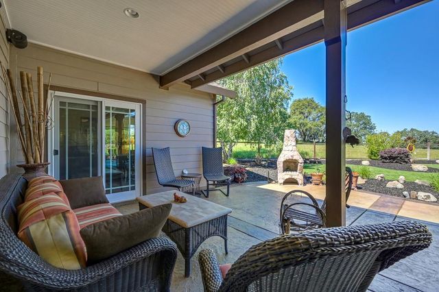 7505 Wise Rd, Auburn, CA 95603