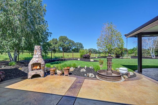 7505 Wise Rd, Auburn, CA 95603