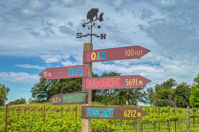 7505 Wise Rd, Auburn, CA 95603