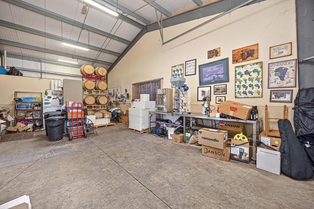 7505 Wise Rd, Auburn, CA 95603