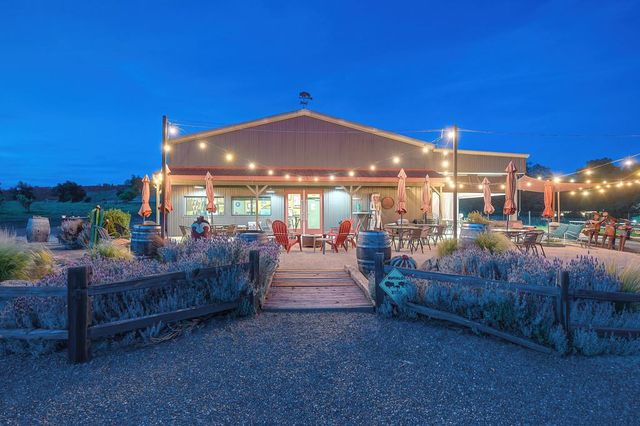 7505 Wise Rd, Auburn, CA 95603