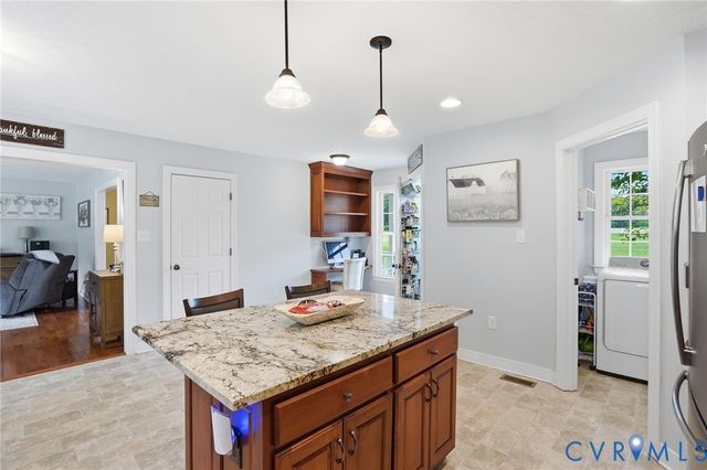 7340 McClellan Rd, Mechanicsville, VA 23111