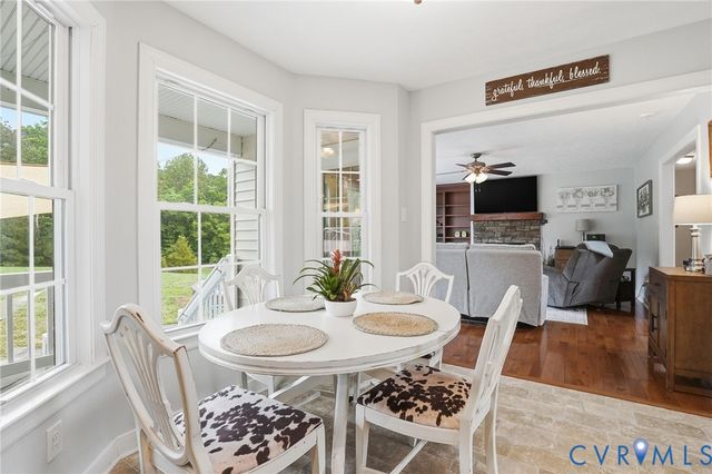 7340 McClellan Rd, Mechanicsville, VA 23111