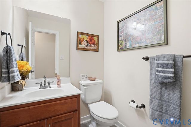 7340 McClellan Rd, Mechanicsville, VA 23111