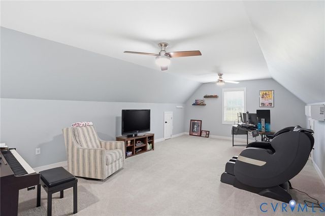 7340 McClellan Rd, Mechanicsville, VA 23111