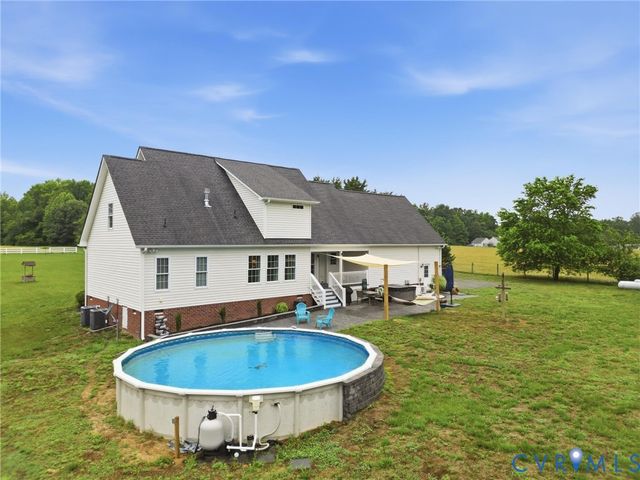 7340 McClellan Rd, Mechanicsville, VA 23111
