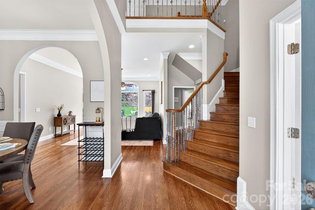 717 Black Wolf Run, Spartanburg, SC 29306