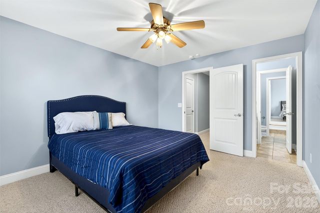 717 Black Wolf Run, Spartanburg, SC 29306