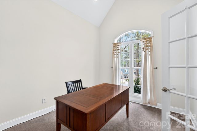 717 Black Wolf Run, Spartanburg, SC 29306